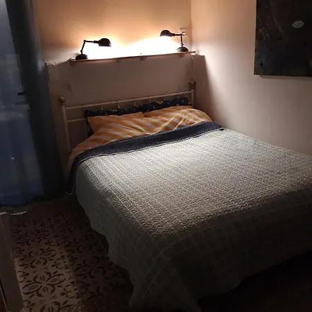 بيت للعطل La Petite Maison ليبورن