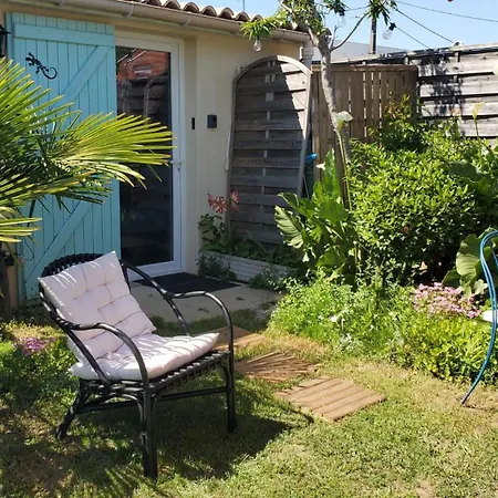 Semesterbostad La Petite Maison Libourne