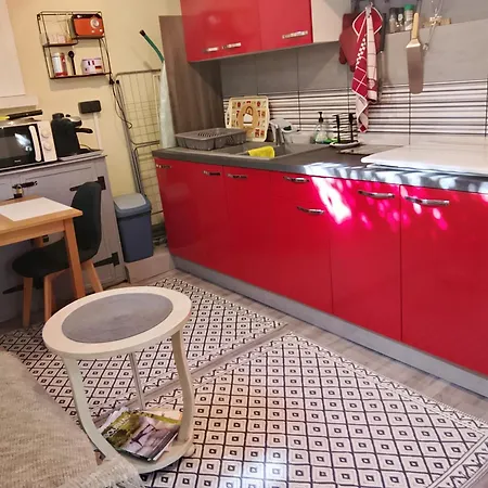 La Petite Maison