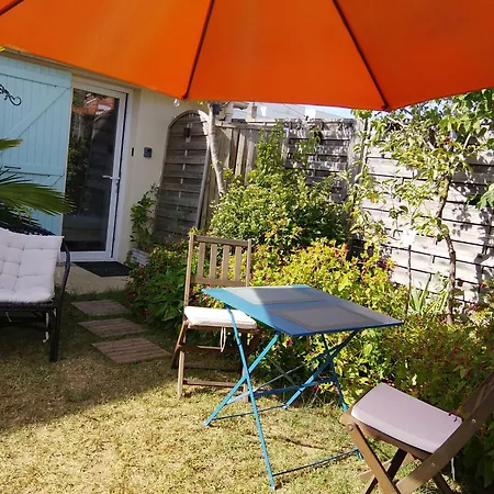 La Petite Maison Hébergement de vacances *
