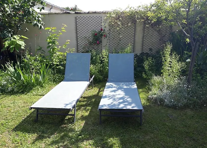 La Petite Maison Holiday home Libourne