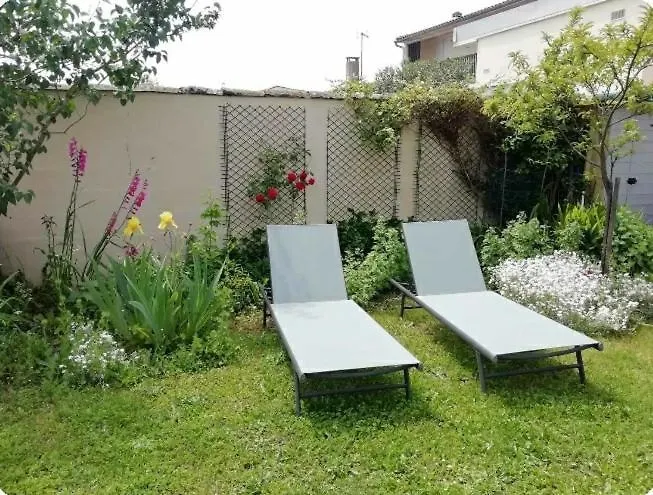 La Petite Maison Holiday home Libourne